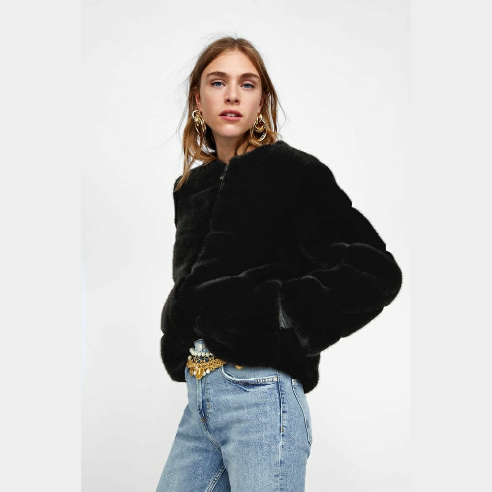 ZARA BLACK SHORT FAUX FUR ZIP FRONT JACKET WITH POCKETS